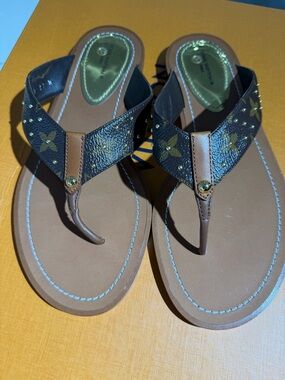 Louis Vuitton Brown & Gold Monogram Girls' Thong Sandals